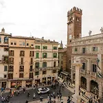 דירה Dimora Degli Affreschi By Postcardsfrom